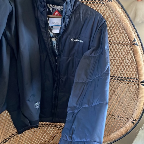 Women’s 2 in 1 Omni-Tech Winter Coat - Picture 11 of 11